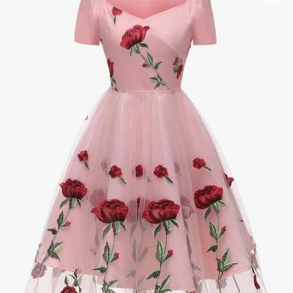 TIPTUPU a light pink rock a billy style swing dress with embroidered red roses - Picture 4 of 10